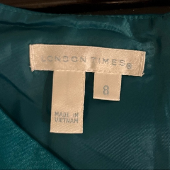 London Times Teal green satin cocktail dress, knee length, bodycon, size 8 - Picture 2 of 16